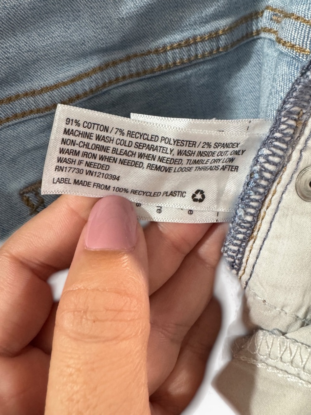 Universal Thread Light Blue Mid Rise Distressed Skinny Jeans - Picture 6 of 8